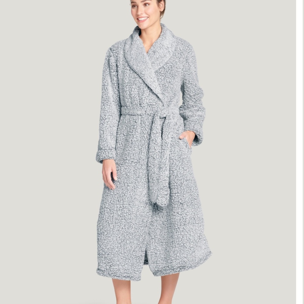 Jockey Women’s Plush Sherpa Robe with Double Ties and Pockets